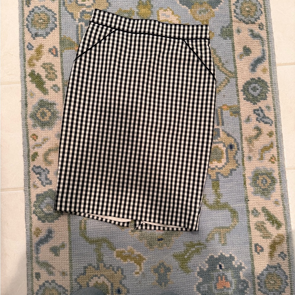 White House Black Market Gingham Pencil Skirt
